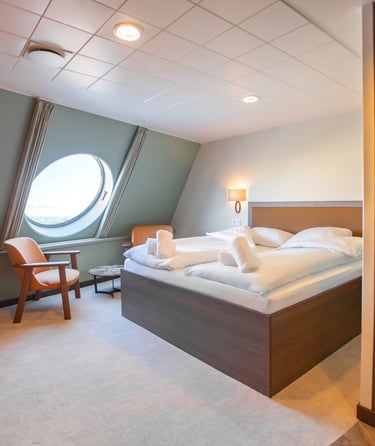 Commodore De Luxe med havutsikt