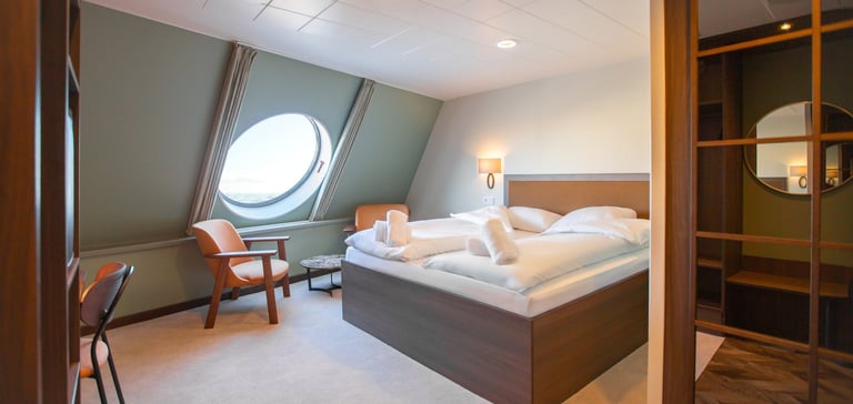 Commodore De Luxe med havutsikt