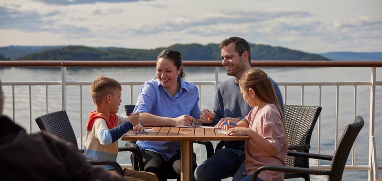 Familie på dekk