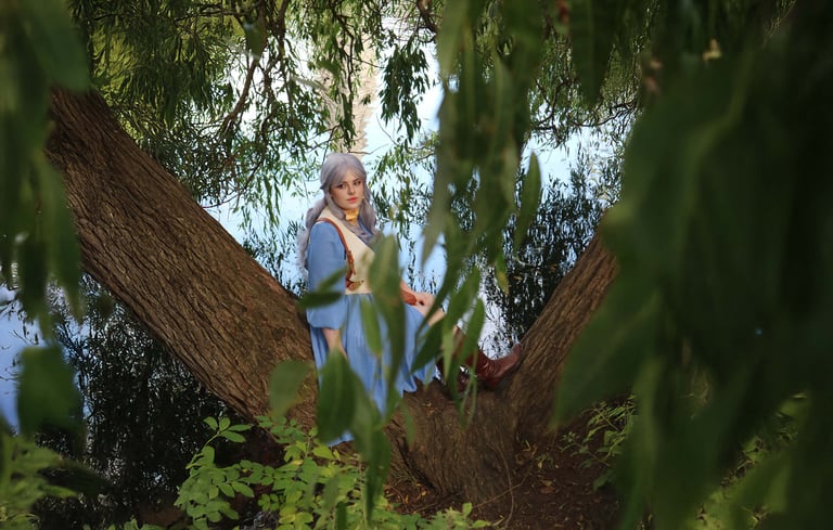 En dame som er utkledd for Cosplay